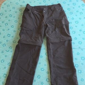 THE NORTH FACE, Women’s Hiking pants/shorts, sz 4